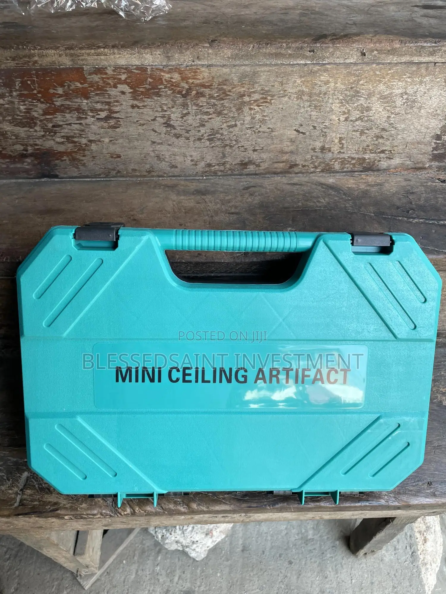 Mini Ceiling Artifact Nail Gun With 100 Pics Of Nail