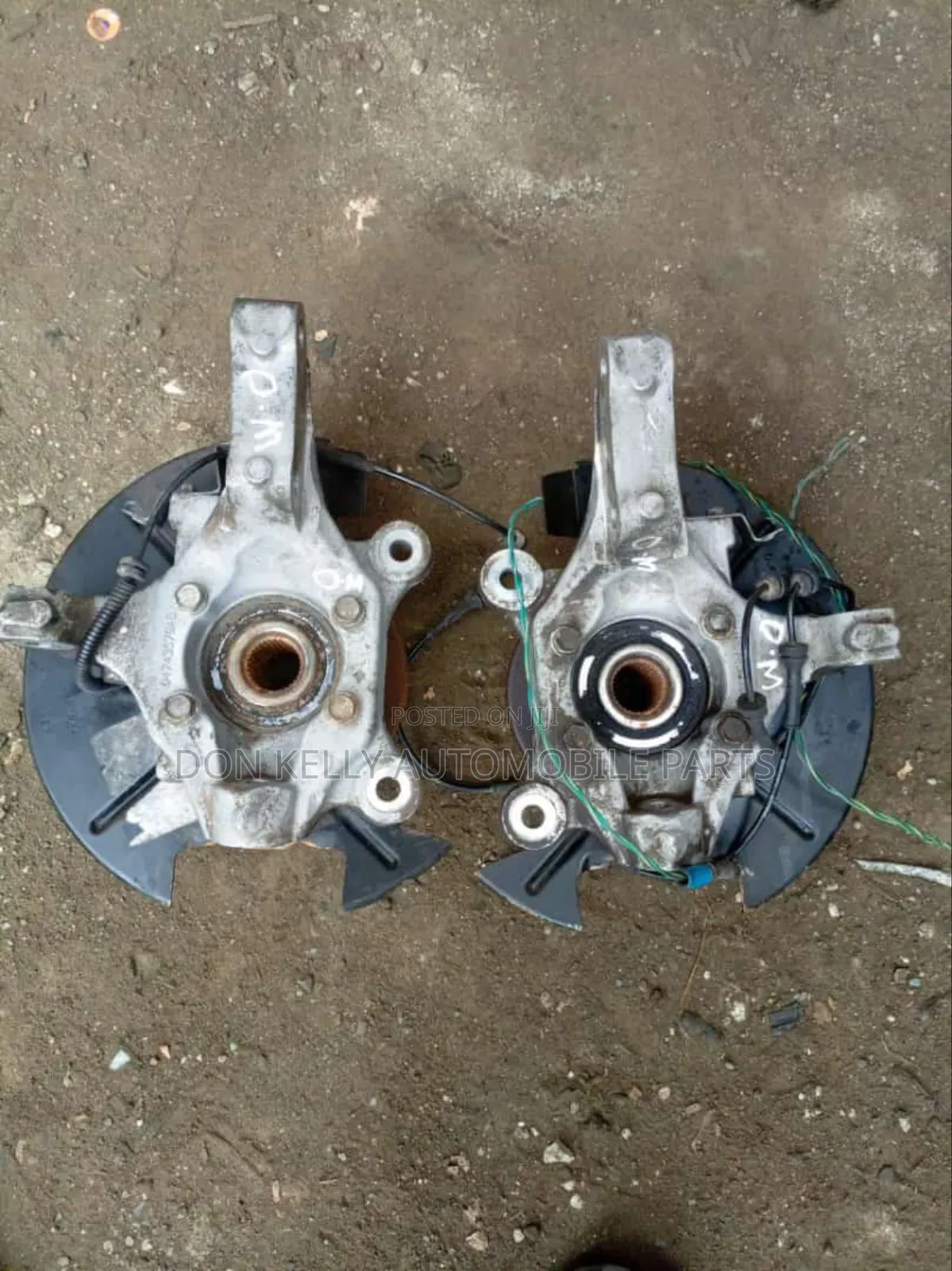 Routan Hub and Shocks