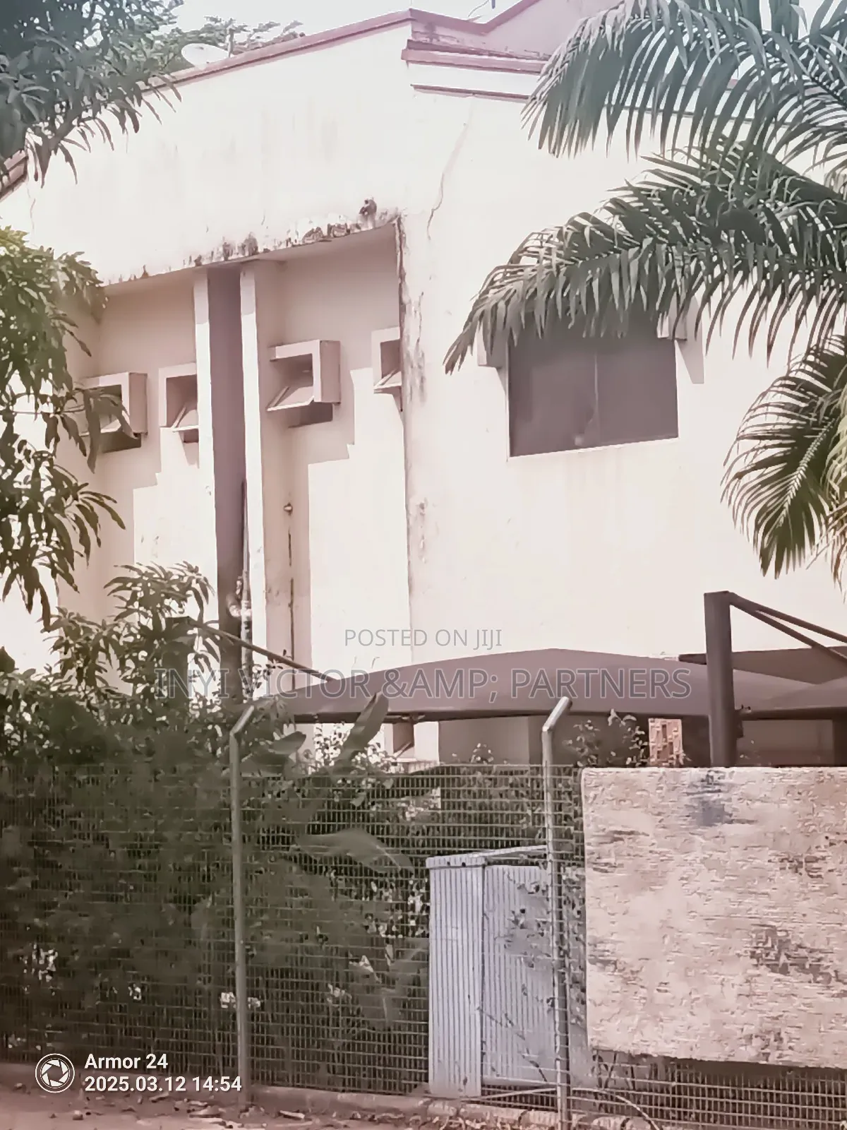 5bdrm Duplex in Wuse 2 for sale