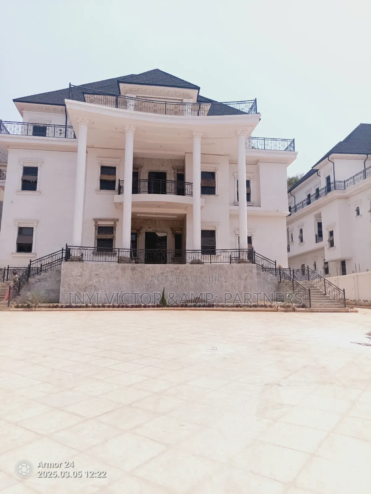 Furnished 7bdrm Mansion in Colorado, Maitama for sale