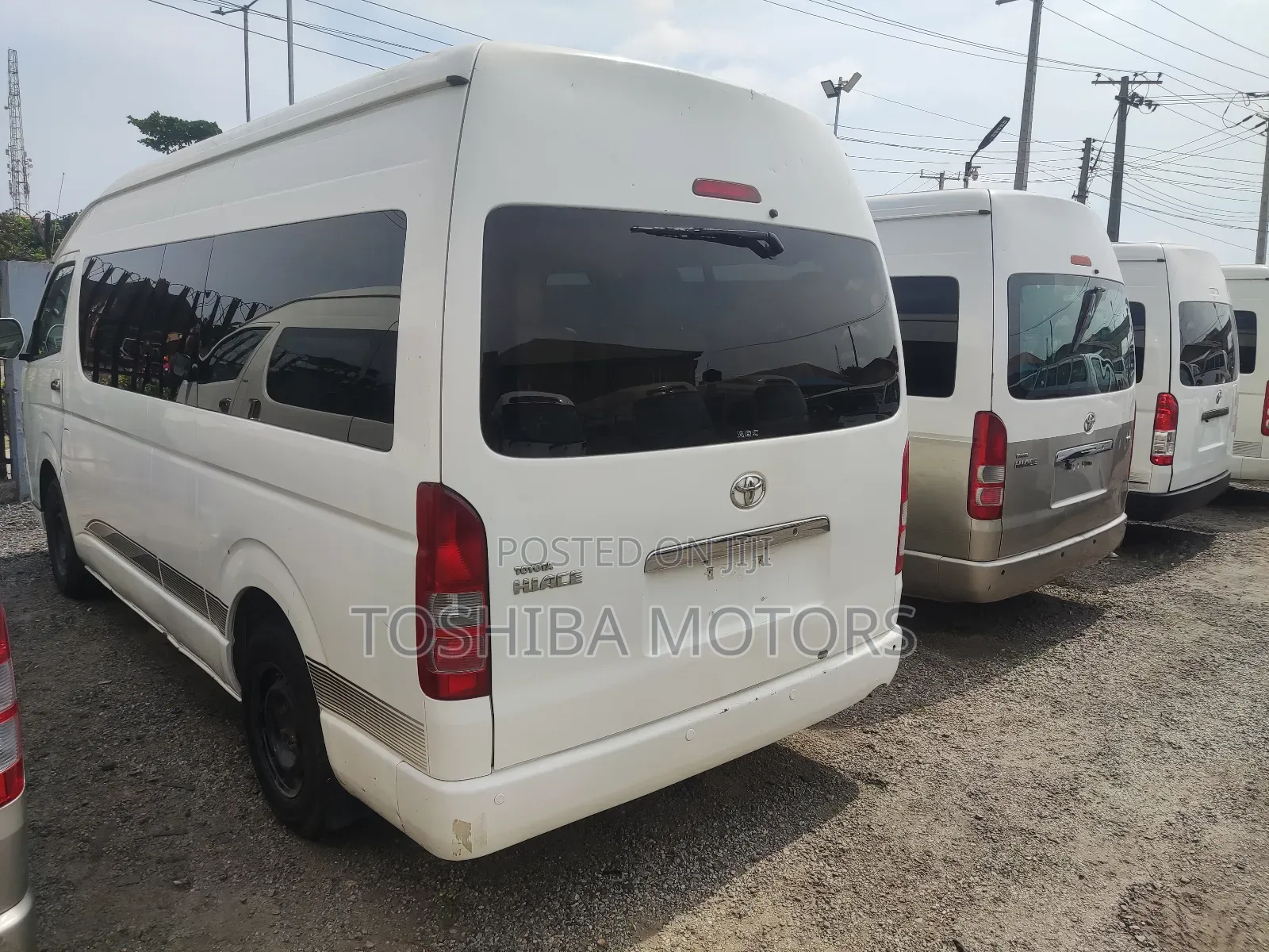 Toyota HiAce 2015 White
