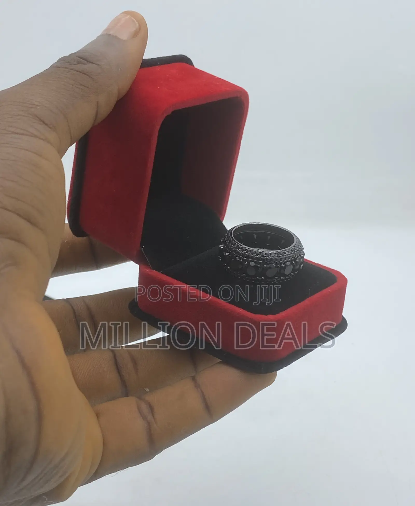 Black Iced Lux Men’S Stylish Ring