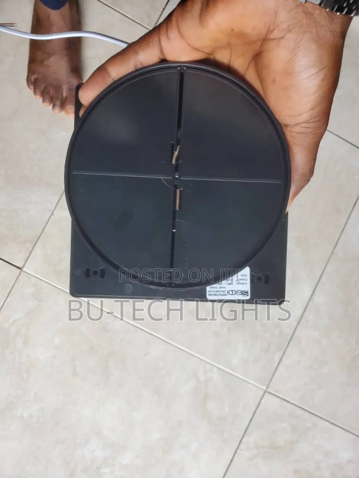 Wall Extractor Fan With Blue Light
