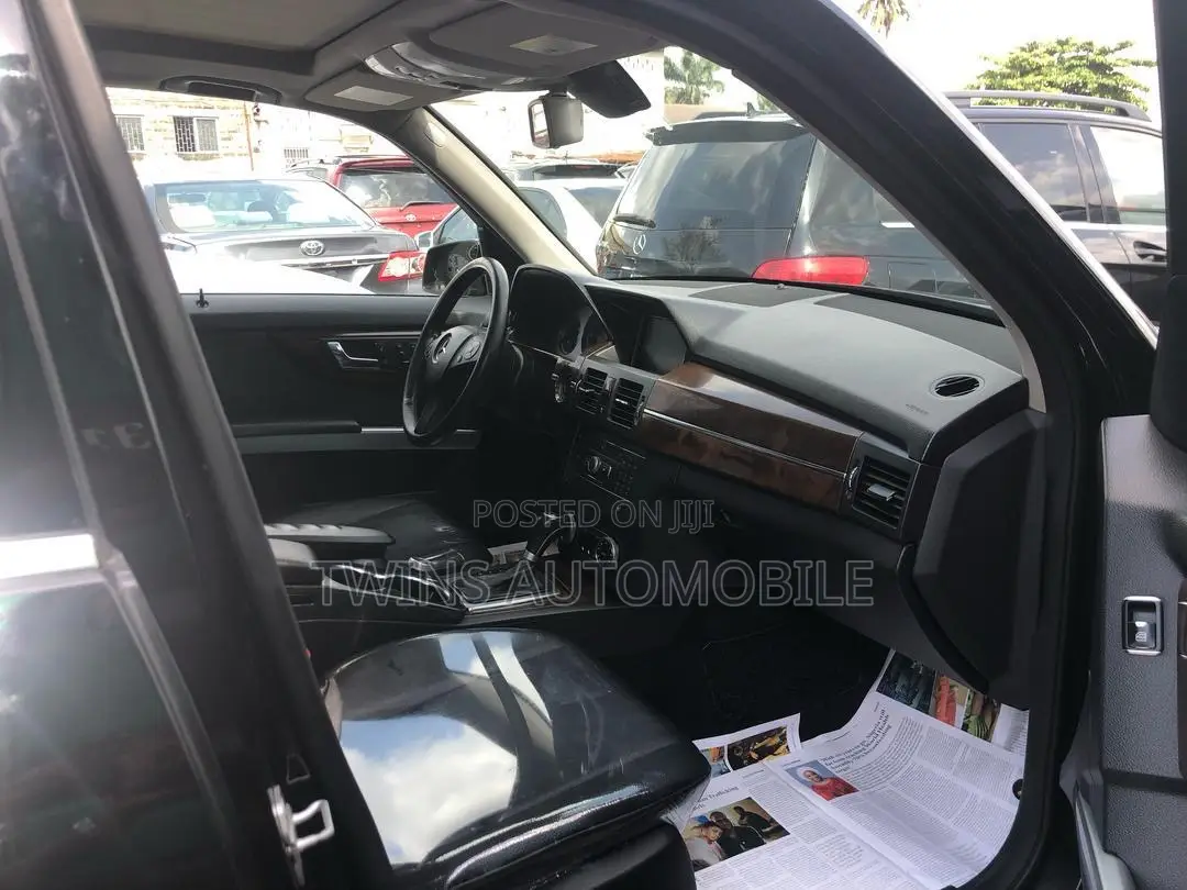 Mercedes-Benz GLK-Class 350 4MATIC 2012 Black