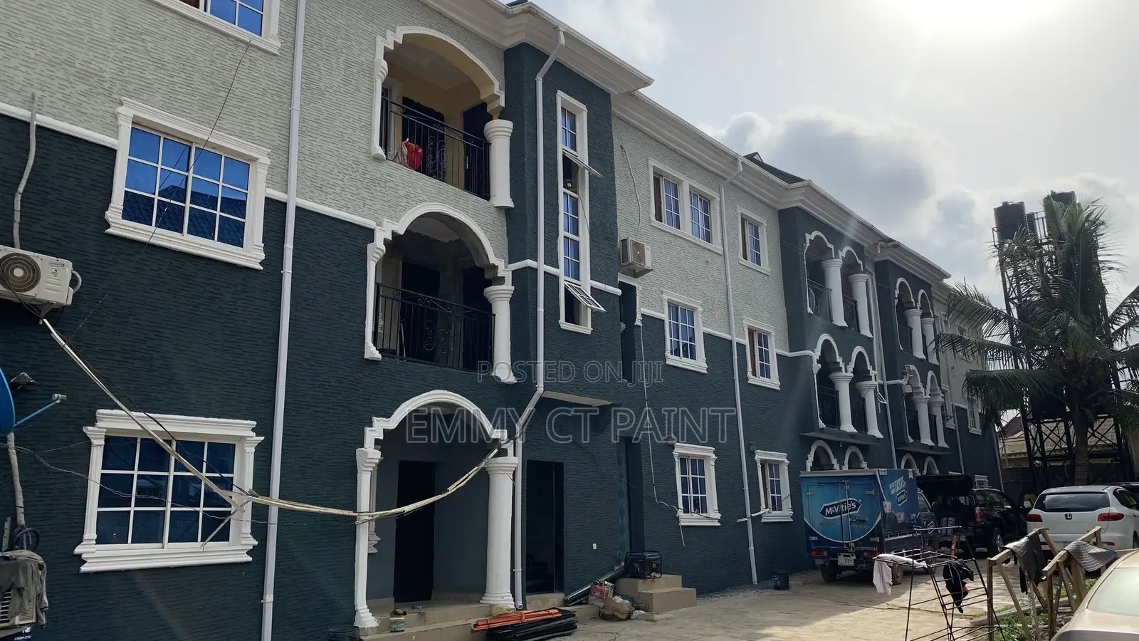 Gravitex / Exterior Paint