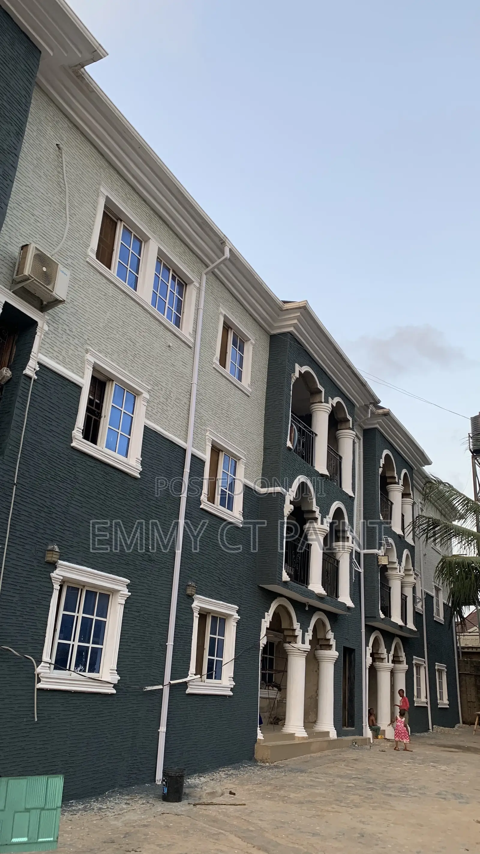 Gravitex / Exterior Paint