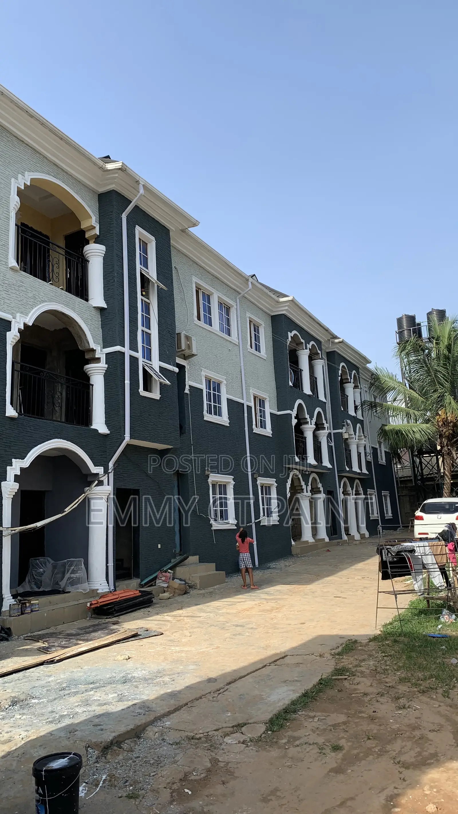 Gravitex / Exterior Paint