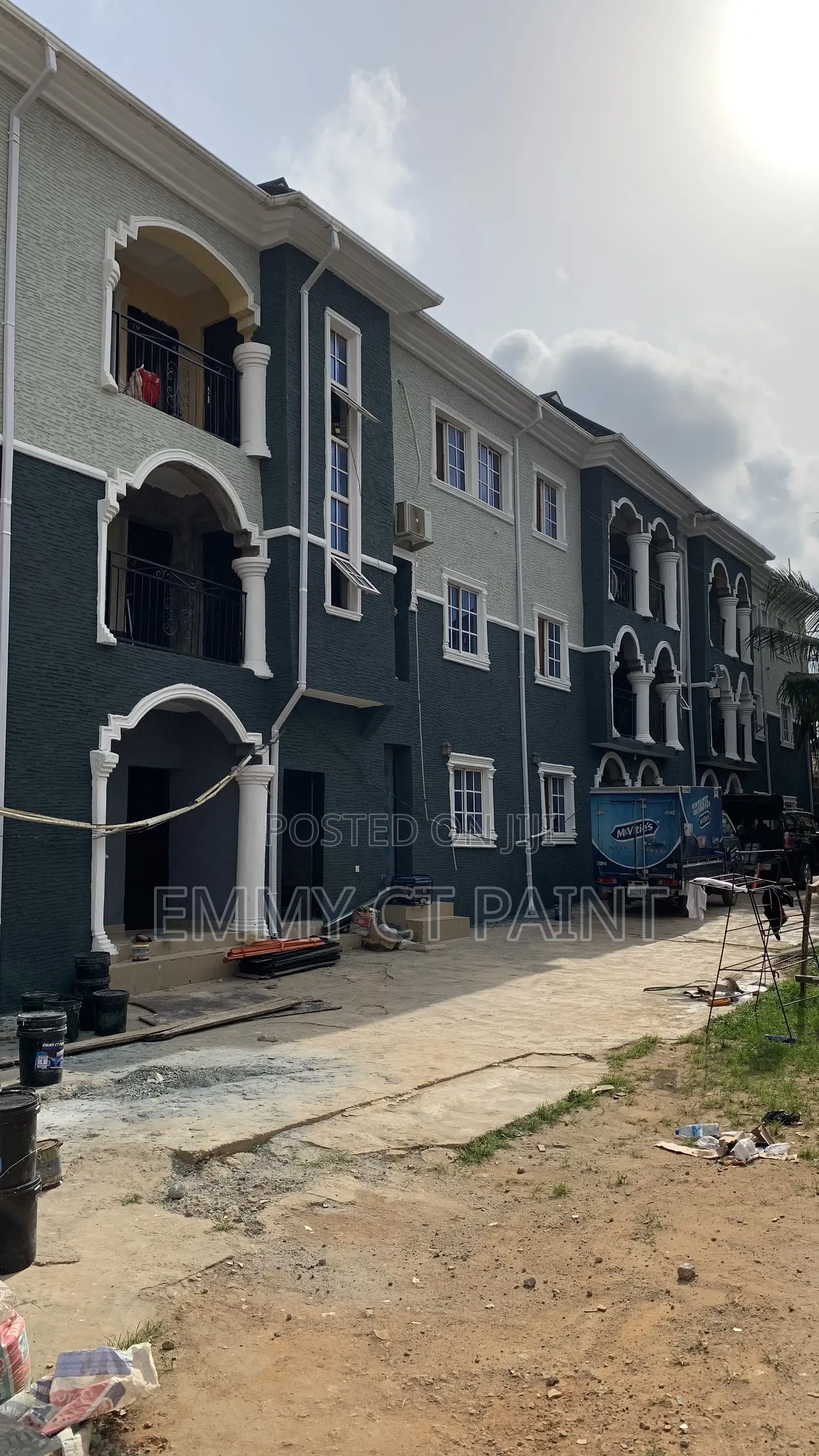 Gravitex / Exterior Paint