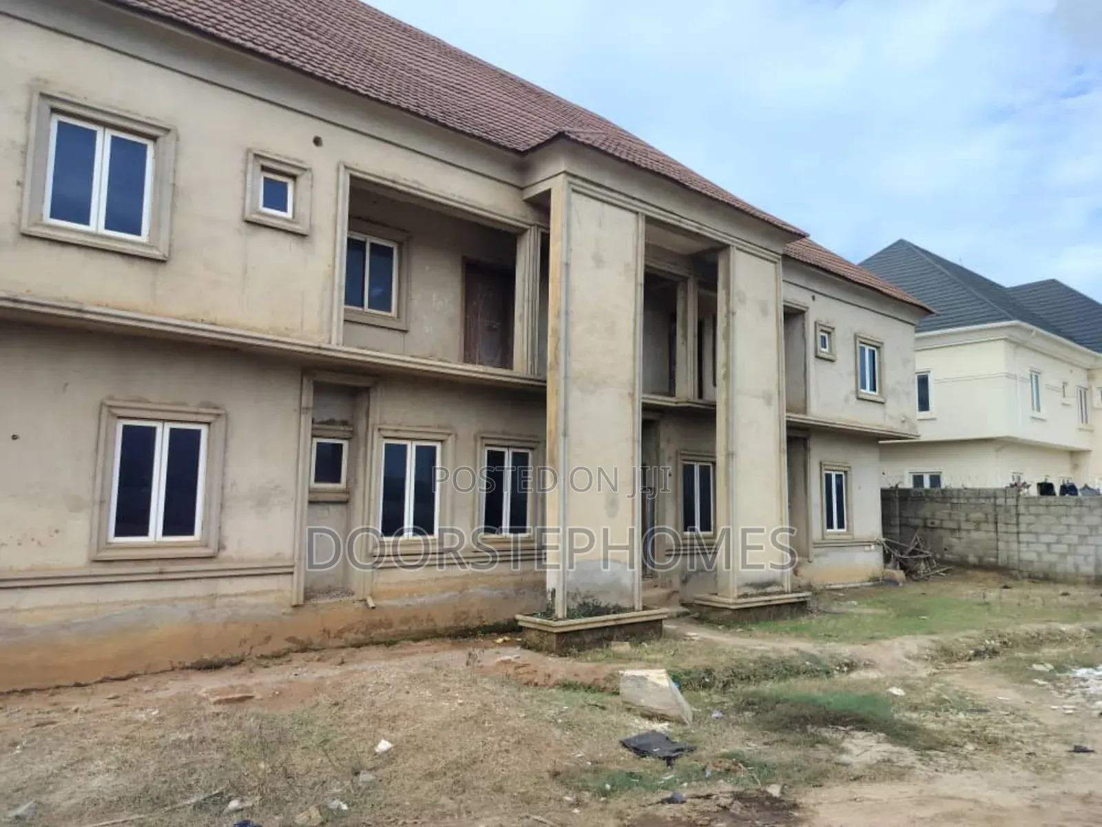 4bdrm Block of Flats in Jahi for sale