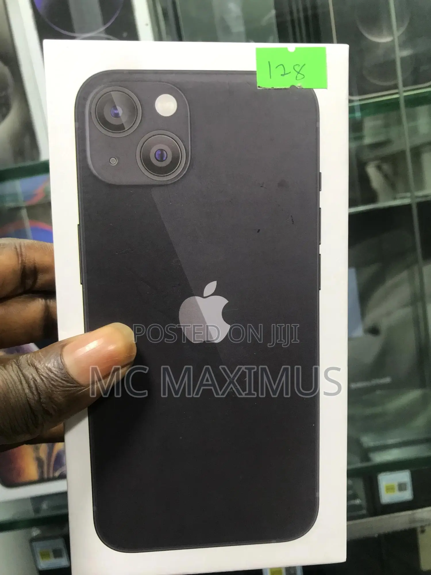 New Apple iPhone 13 128 GB Black
