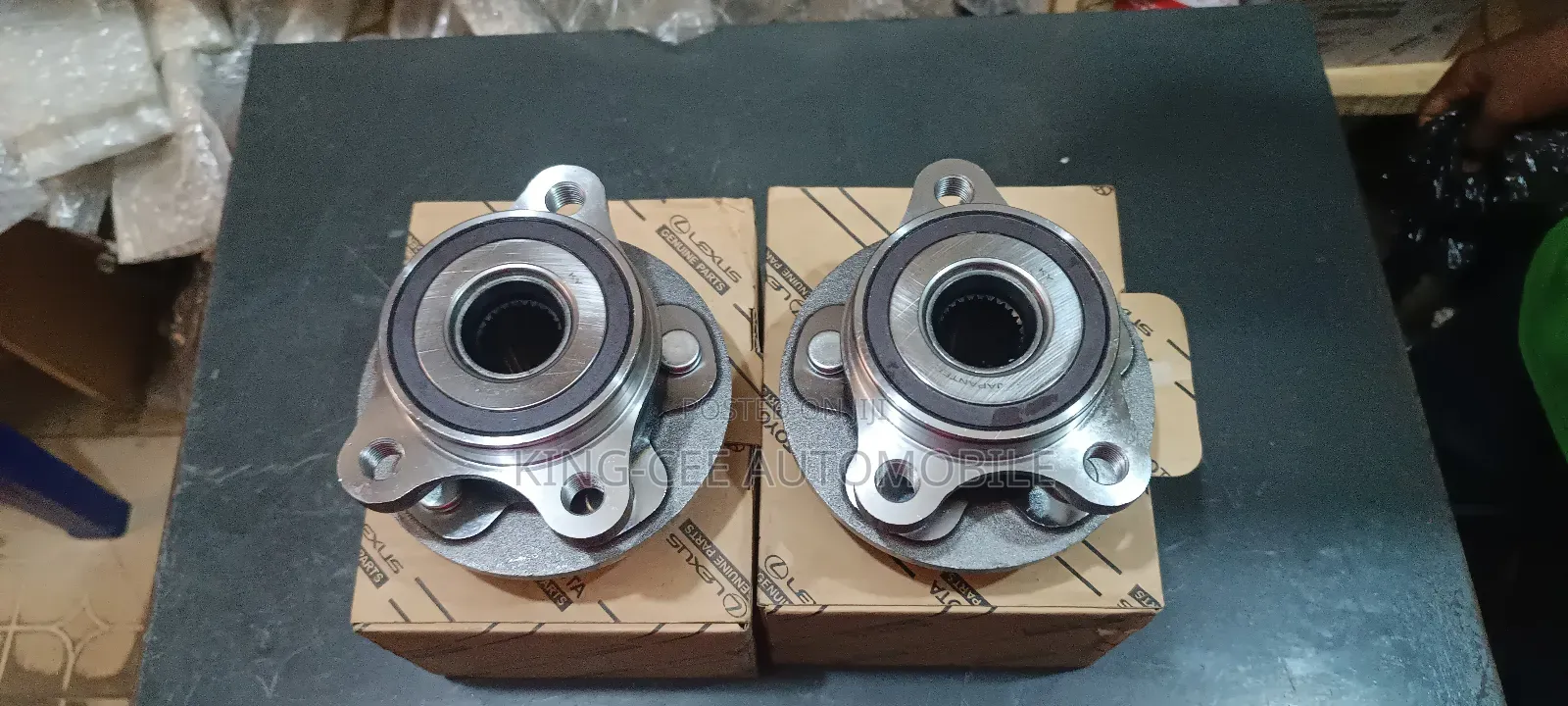 Front Hub Corolla 2022