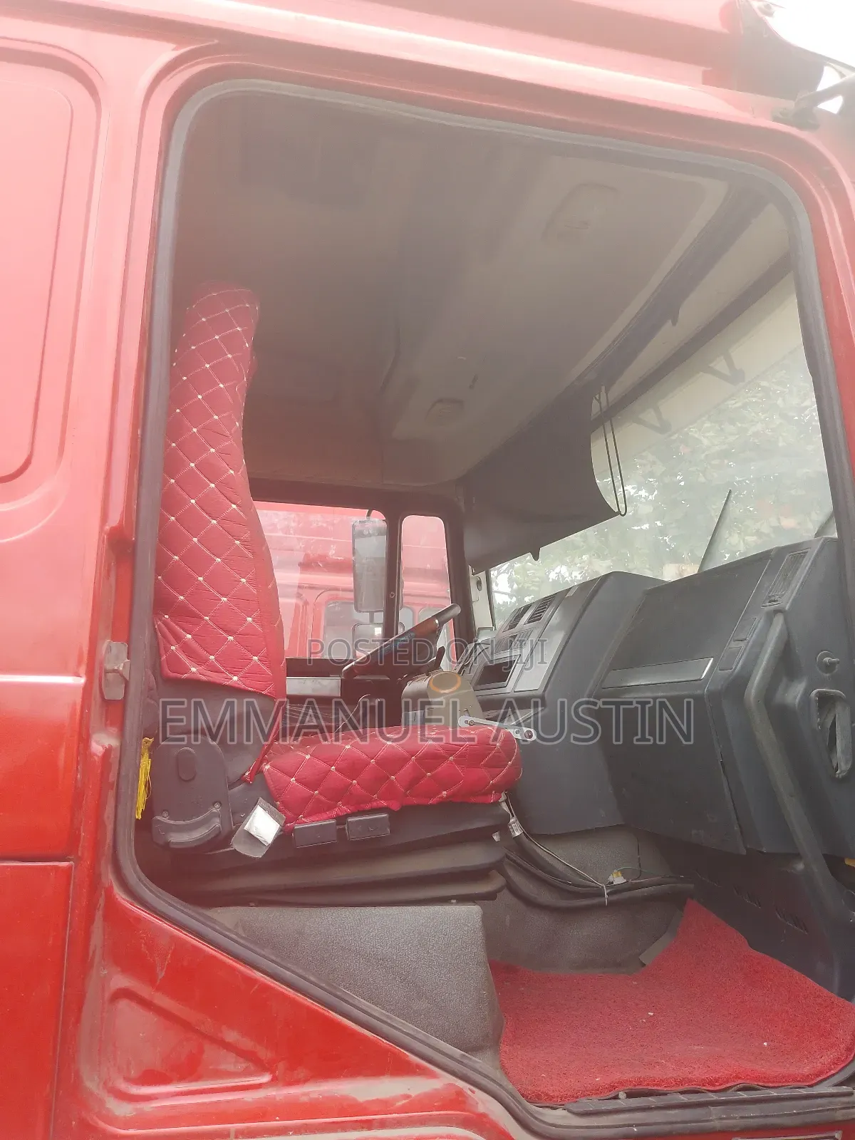 Foreign Used Shacman F3000 Tractor Head for Sale