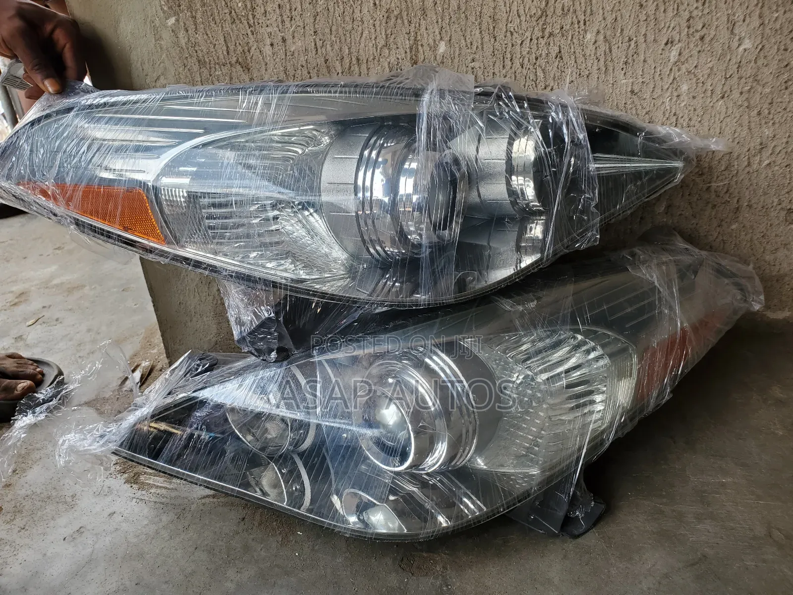 Headlamp for Toyota Solara