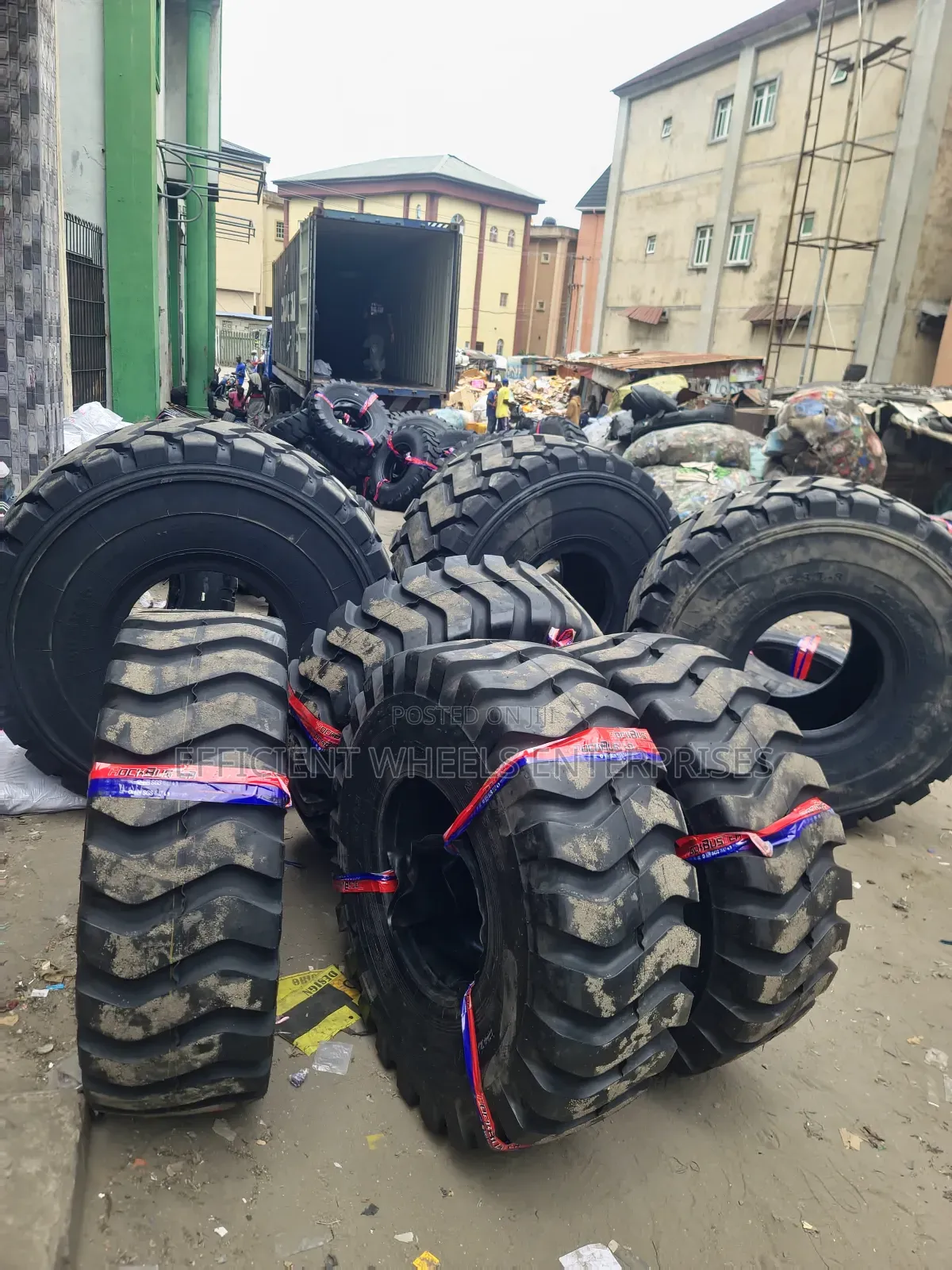 20.5-25 Rockbuster for Caterpillar Payloader