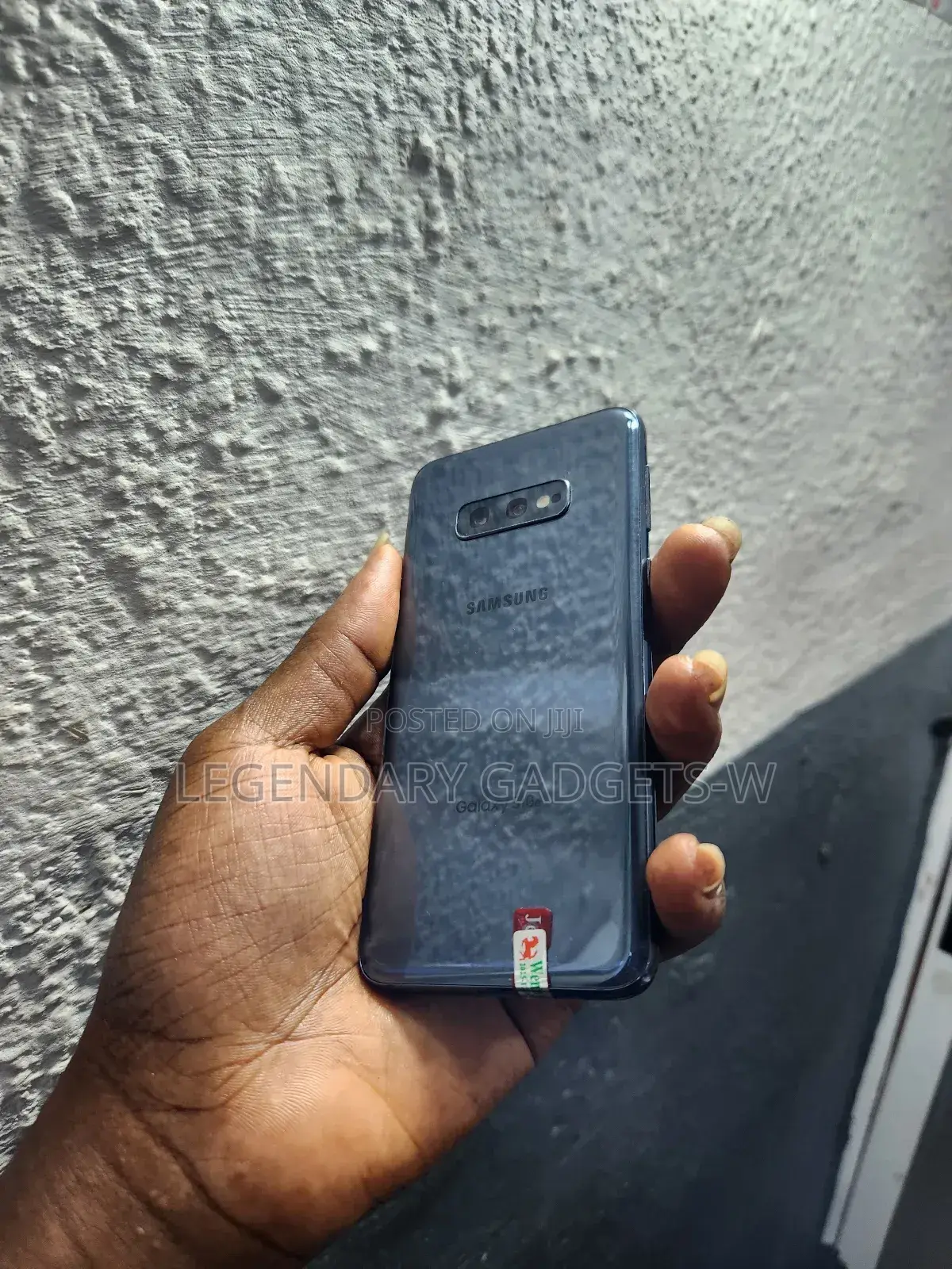 Samsung Galaxy S10e 128 GB Black