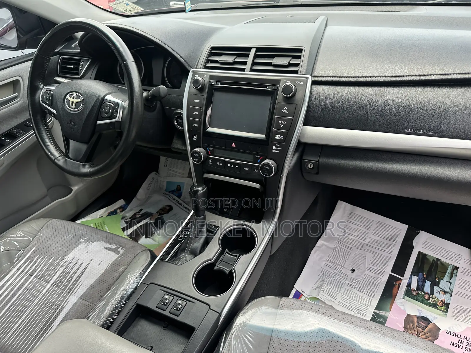 Toyota Camry 2016 Red