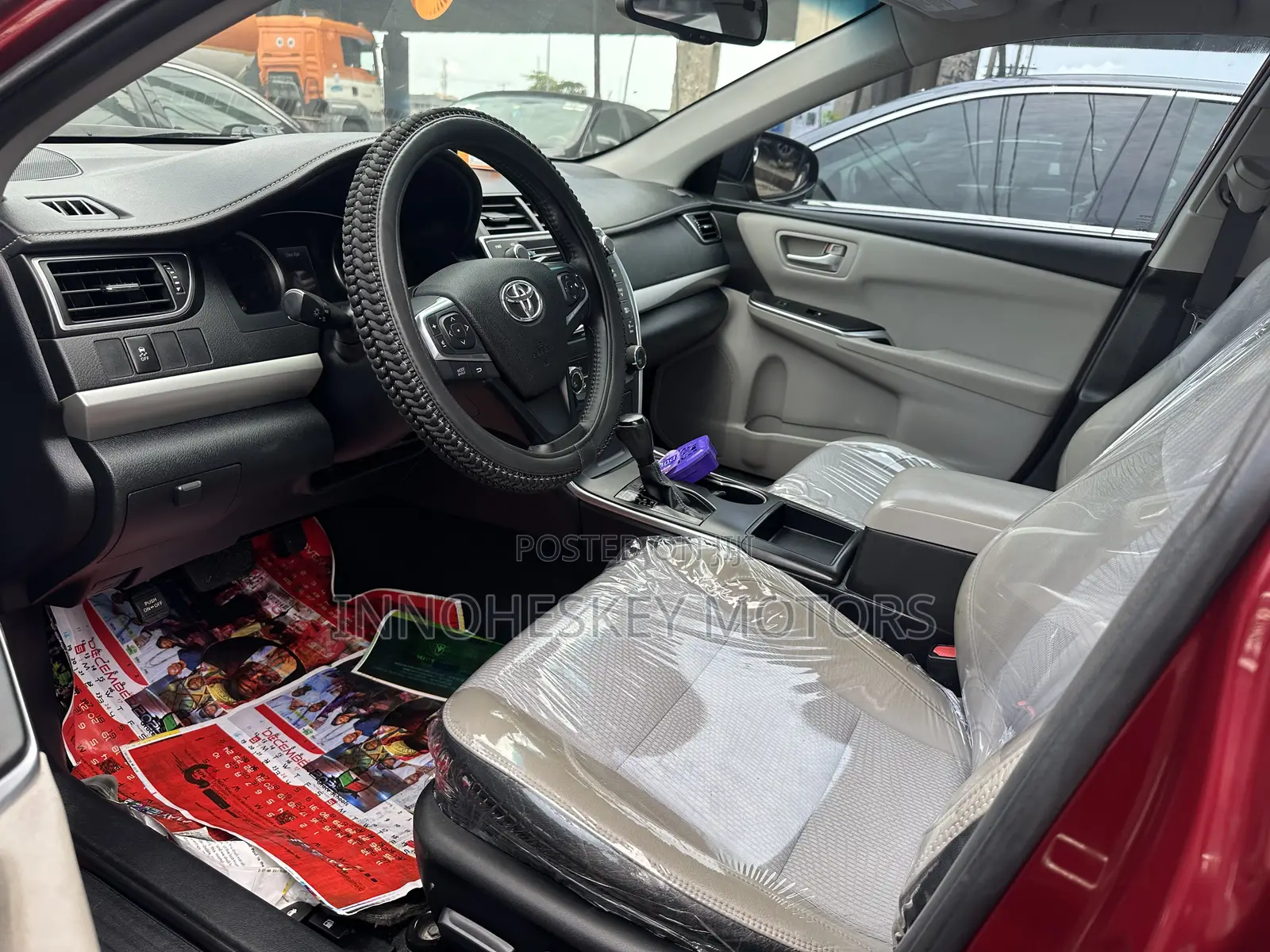 Toyota Camry 2016 Red