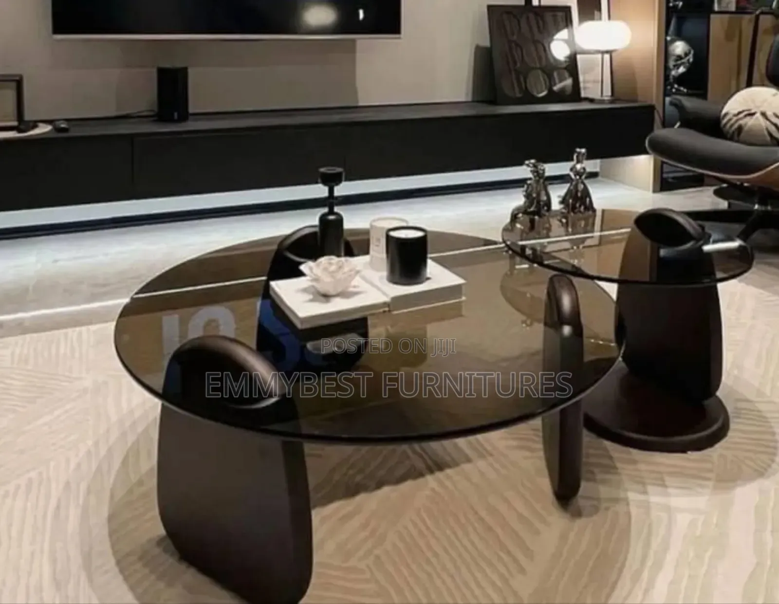 Luxurious Center Table And Stool, Classic Designed.