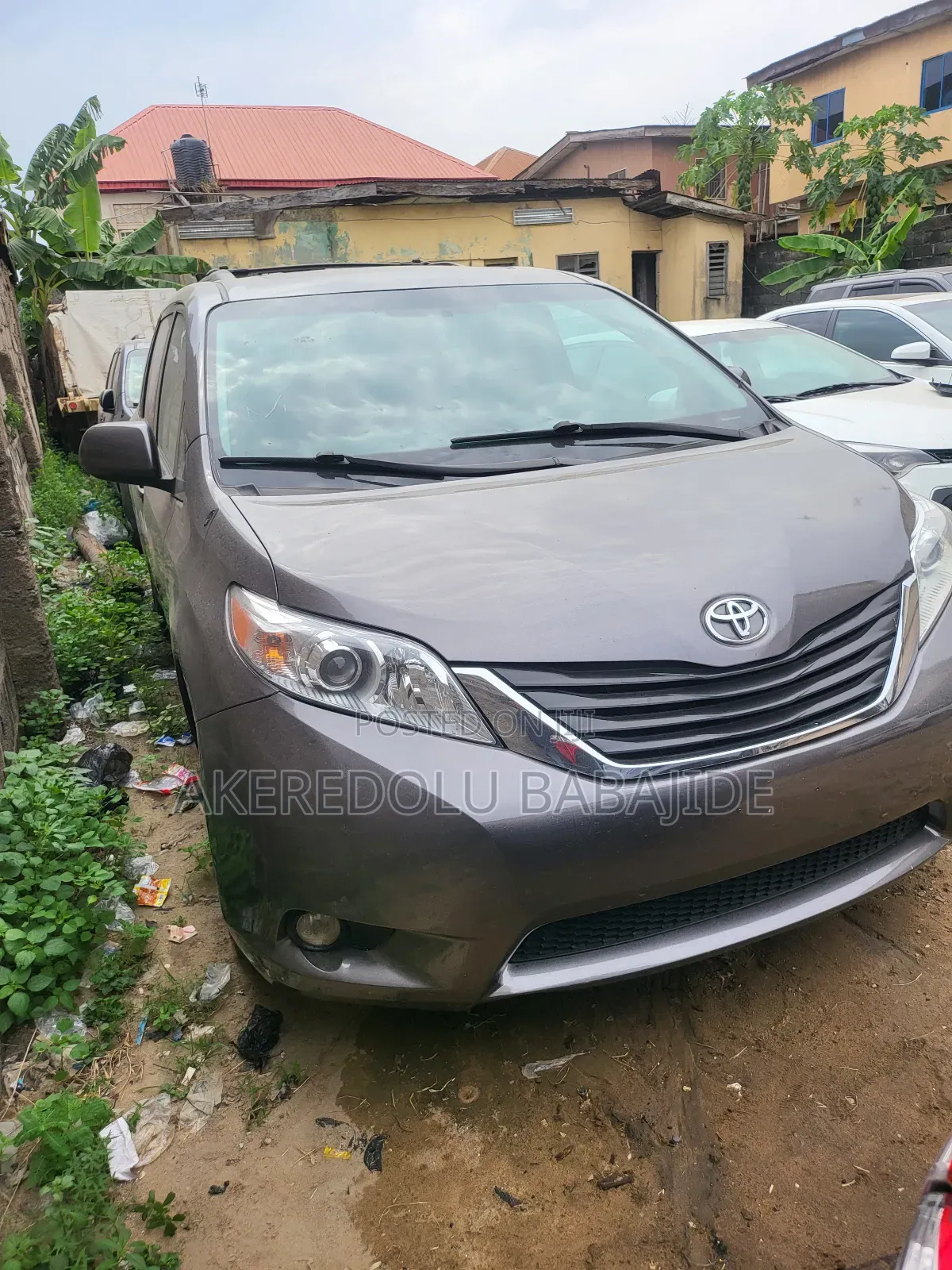 Toyota Sienna XLE 8-Passenger 4dr Minivan (3.5L 6cyl 6A) 2014 Green