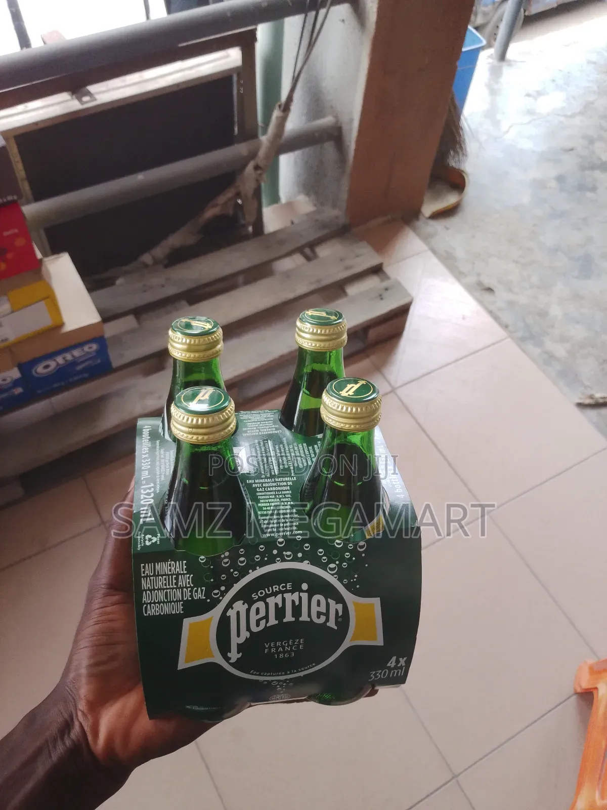 Perrier Carbonated Natural Mineral Water 6x4x33cl