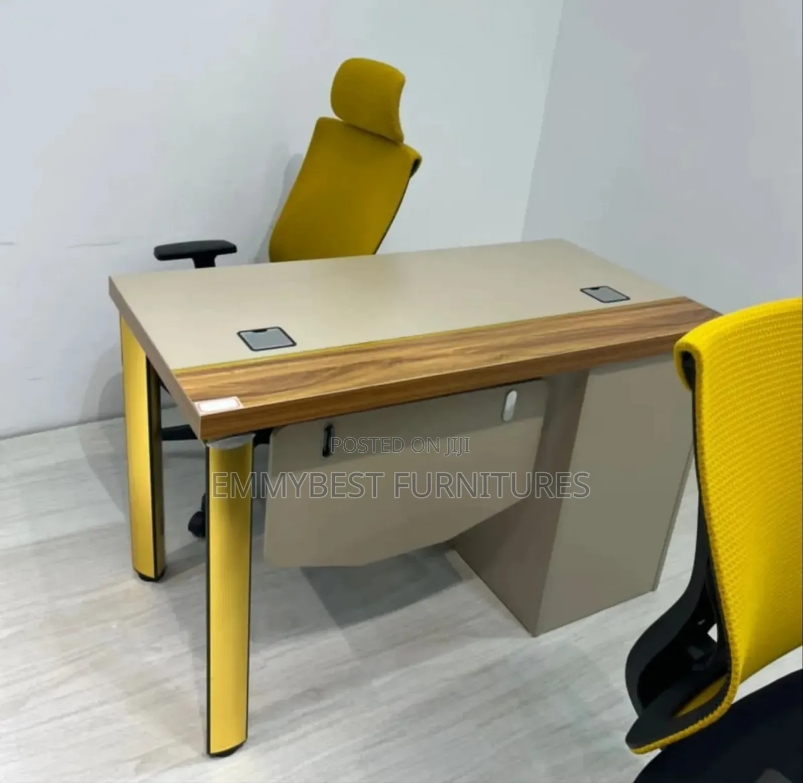 Portable Office Desk.