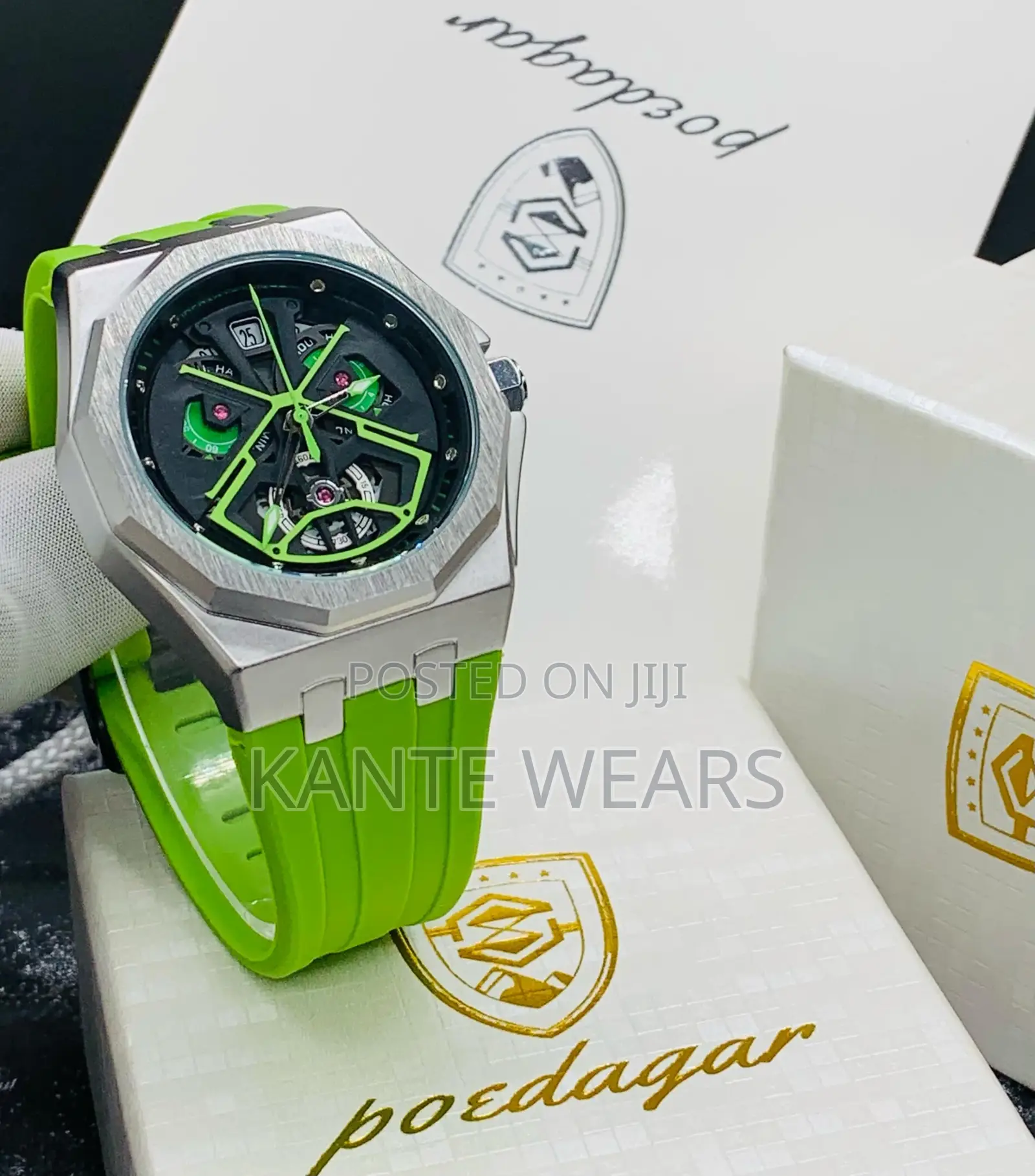 Poedegar Araneae Rubber Wristwatch
