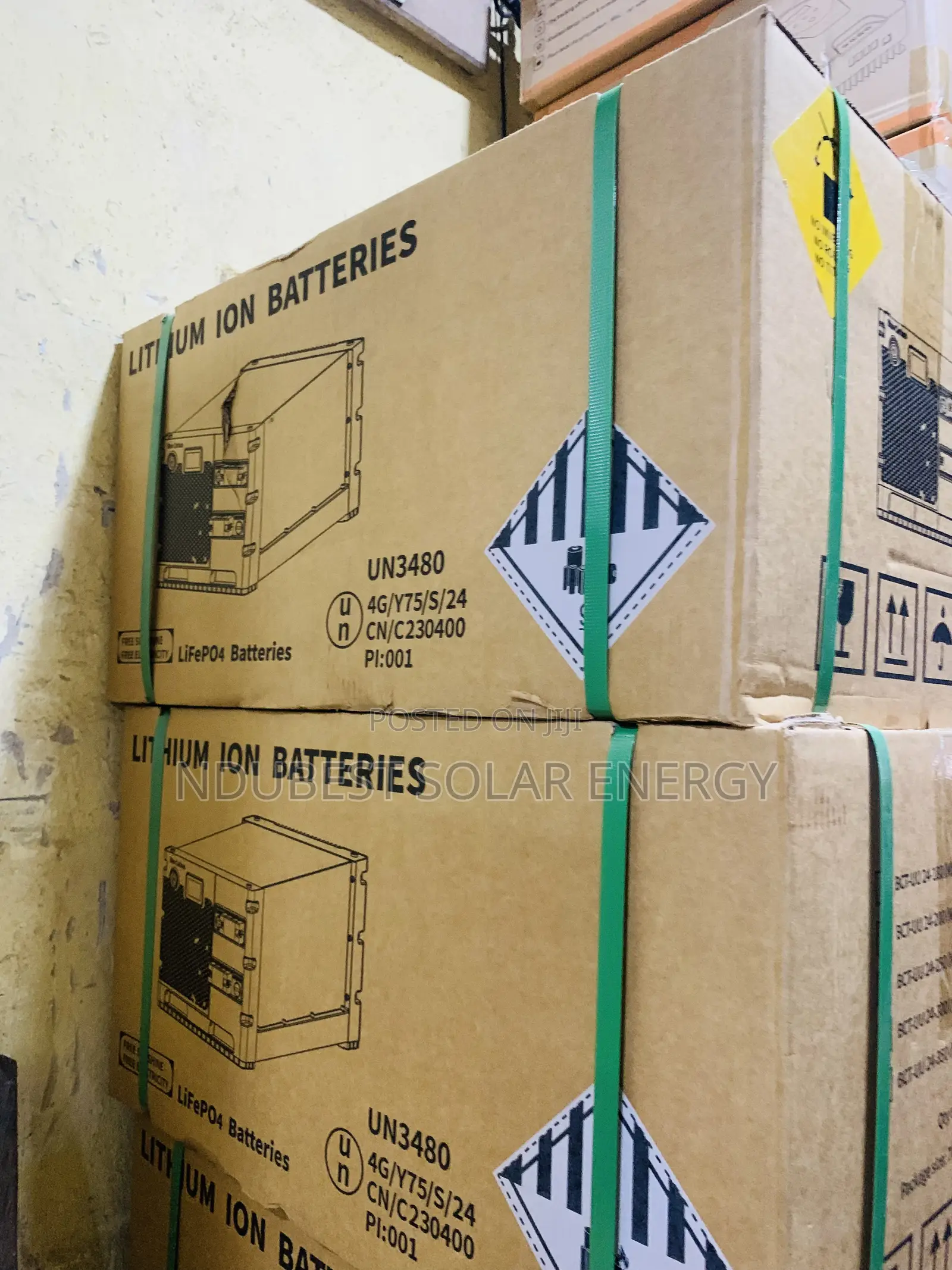 7.5kwh 24v Blue Carbon Lithium Ion Batteries