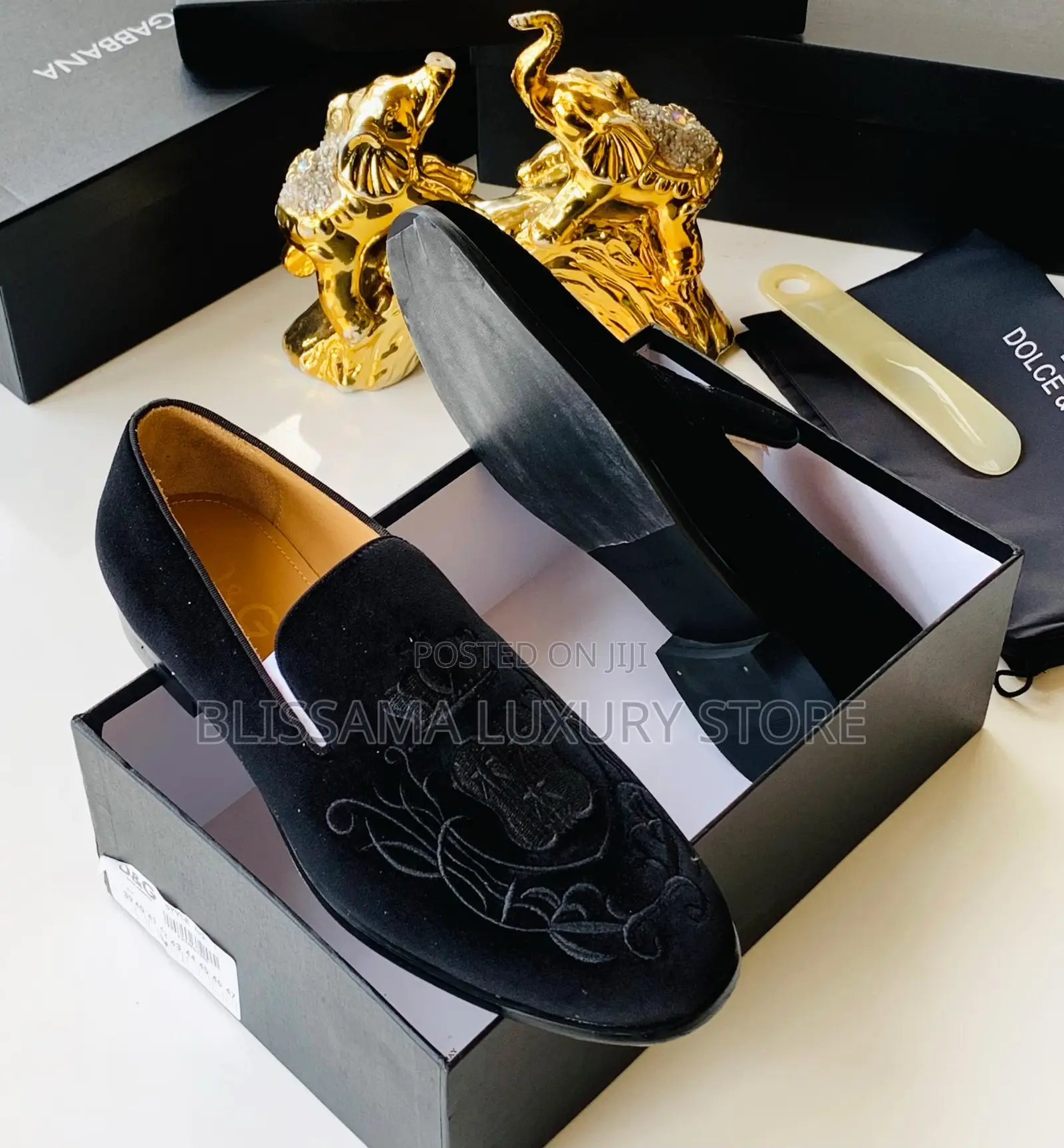 Dolce and Gabbana Luxury Quality Suede Shoes