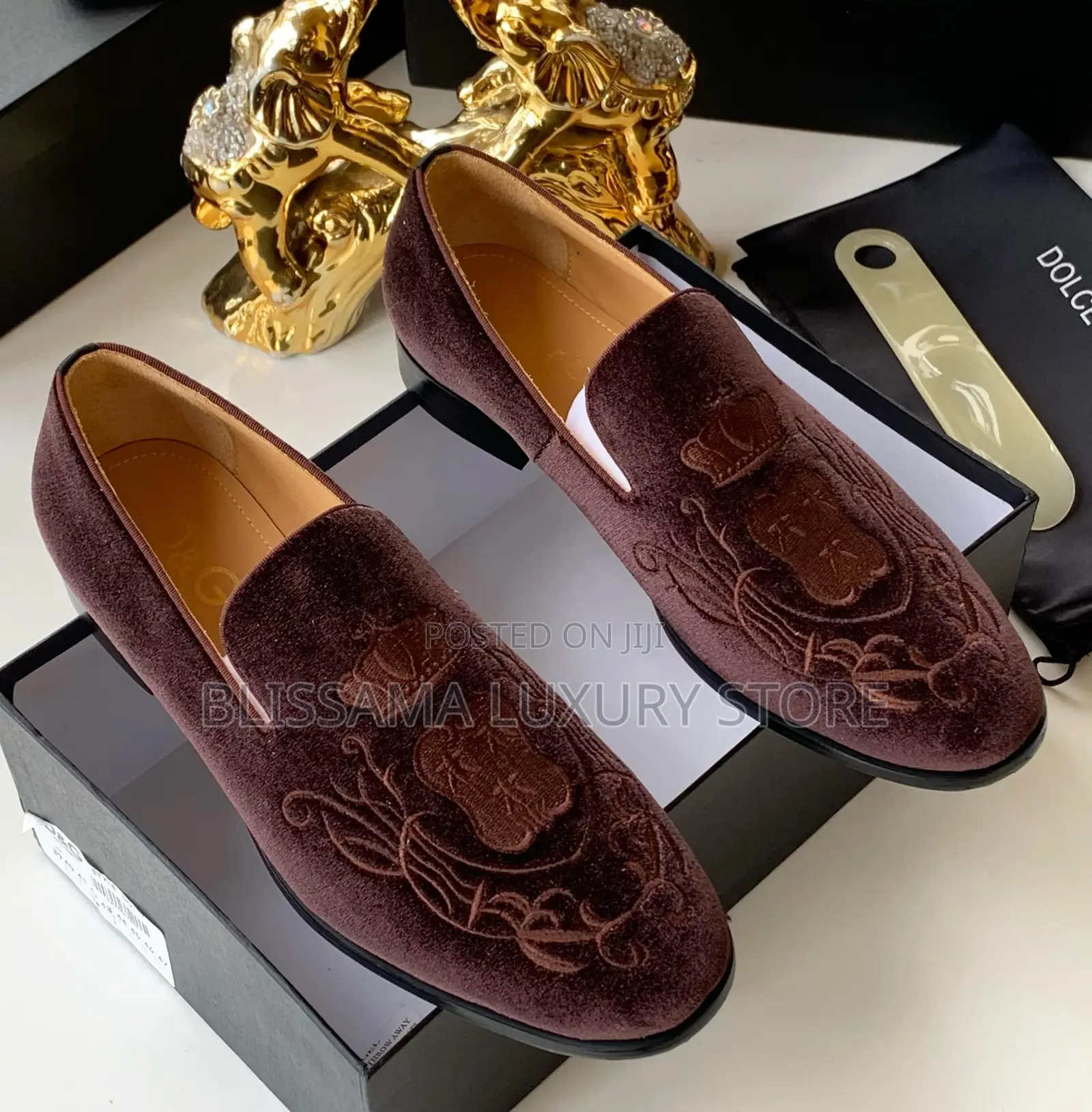 Dolce and Gabbana Luxury Quality Suede Shoes