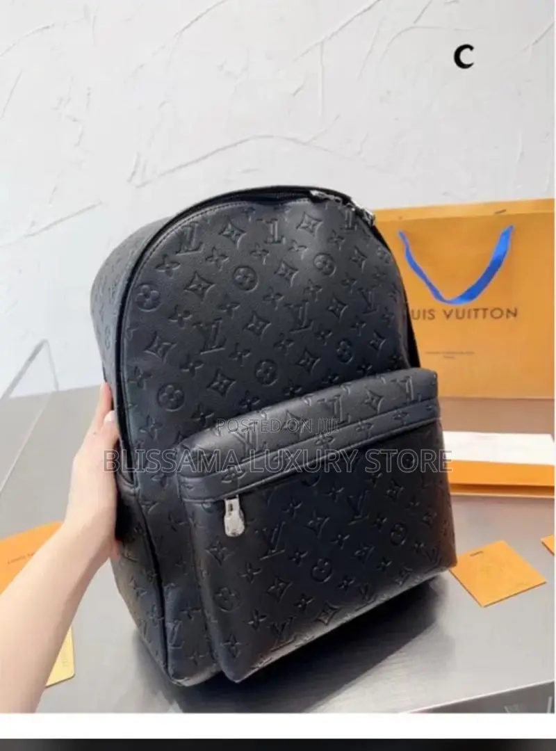 Louis Vuitton Luxury Quality Leather Bagpacks