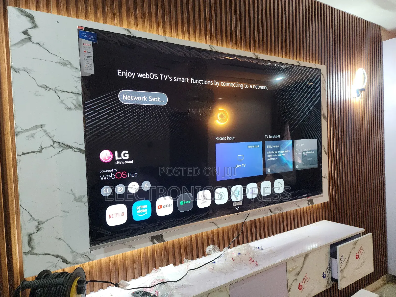 86" Brand New Lg Smart Tv Webos Hub Version
