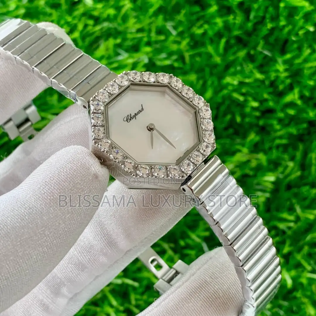 Chopard Luxury Quality Chain Strap Female Wristwatches