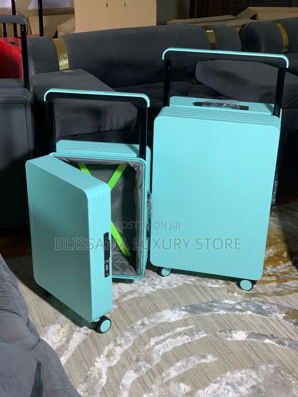 Luxury Quality Traveling Hand Luggage(Can Be Sold Separately