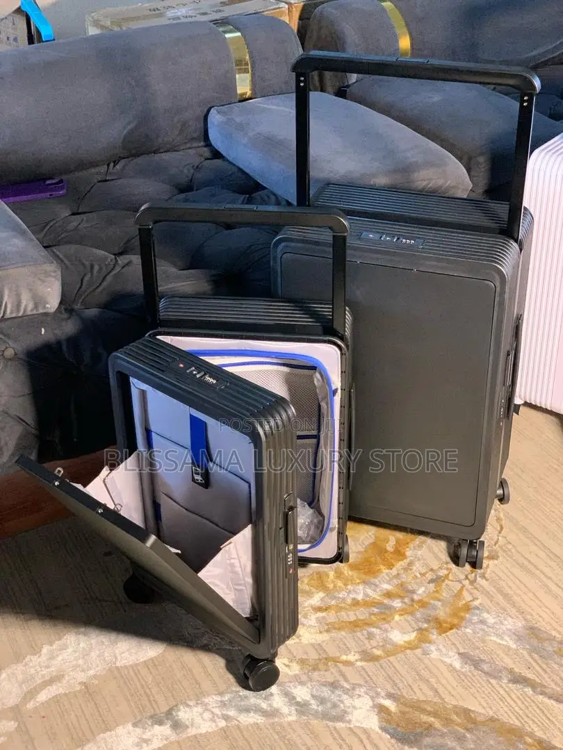 Luxury Traveling Hand Luggages