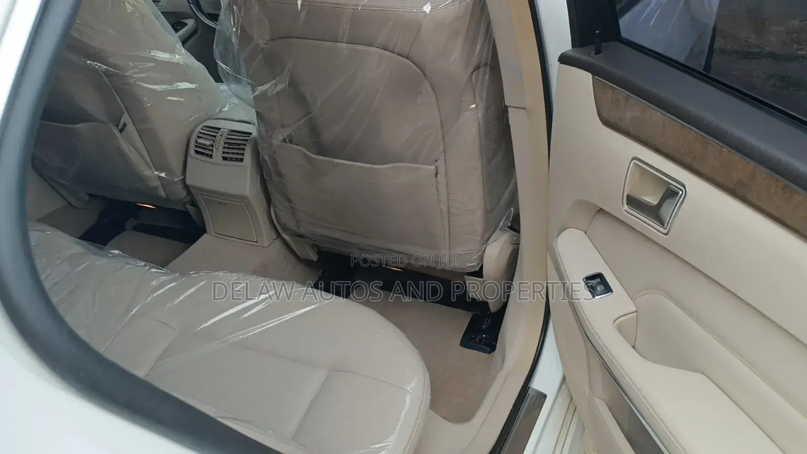 Mercedes-Benz E350 2013 White
