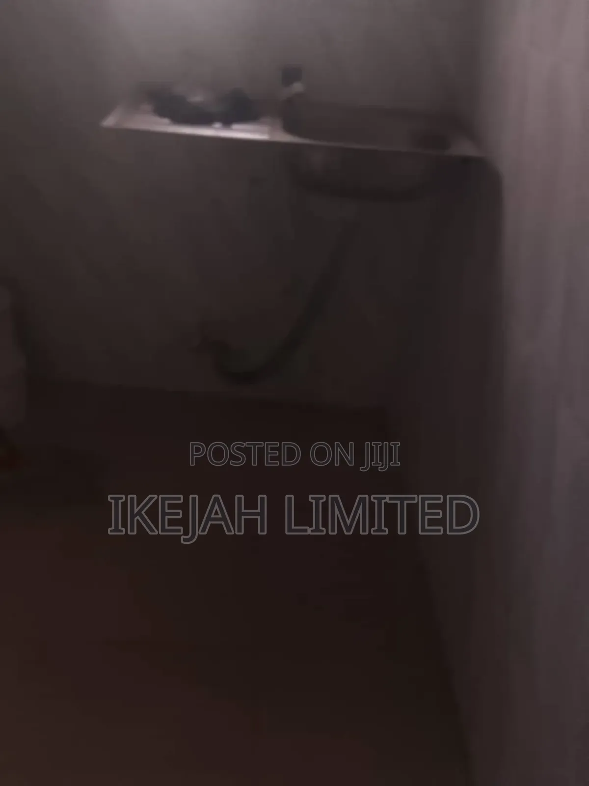 1bdrm Apartment in Ajayi Road for rent