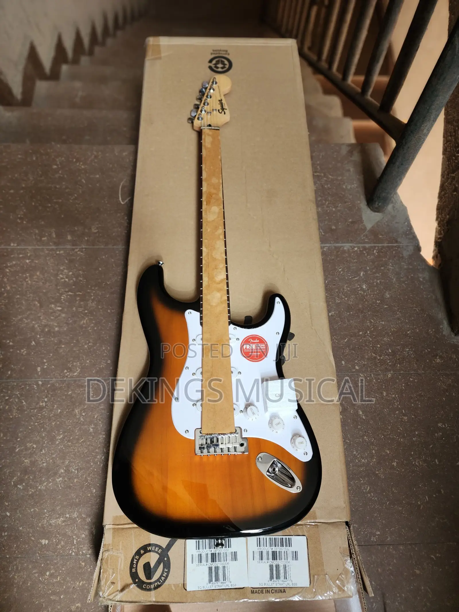 Fender Squier Stratocaster Electric Guitar Sunburst