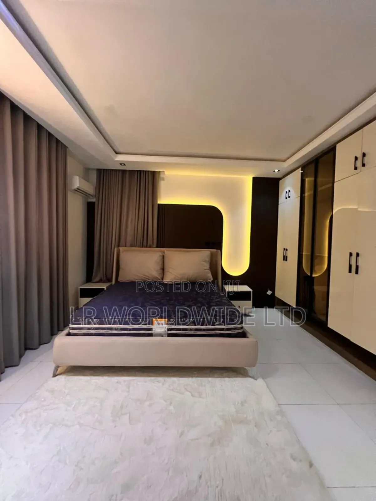 Furnished 5bdrm Townhouse/Terrace in Jahi for sale