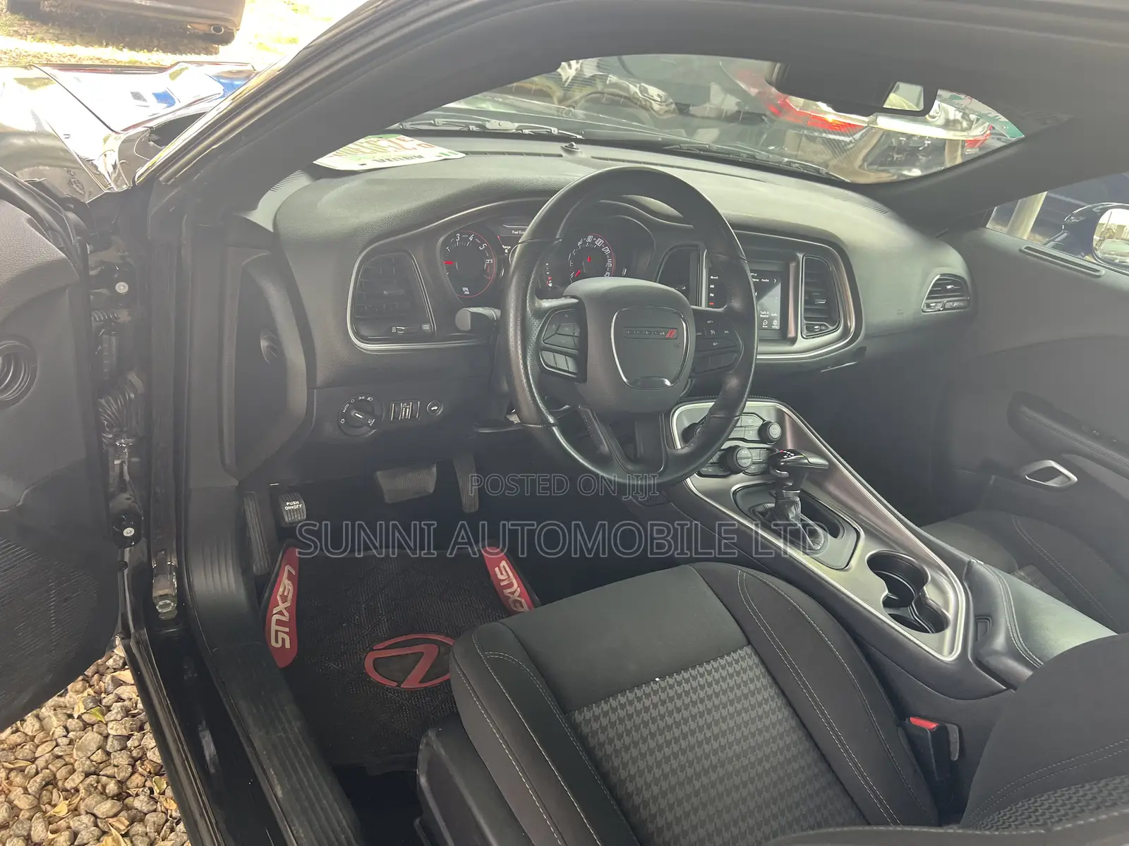 Dodge Challenger 2021 Black