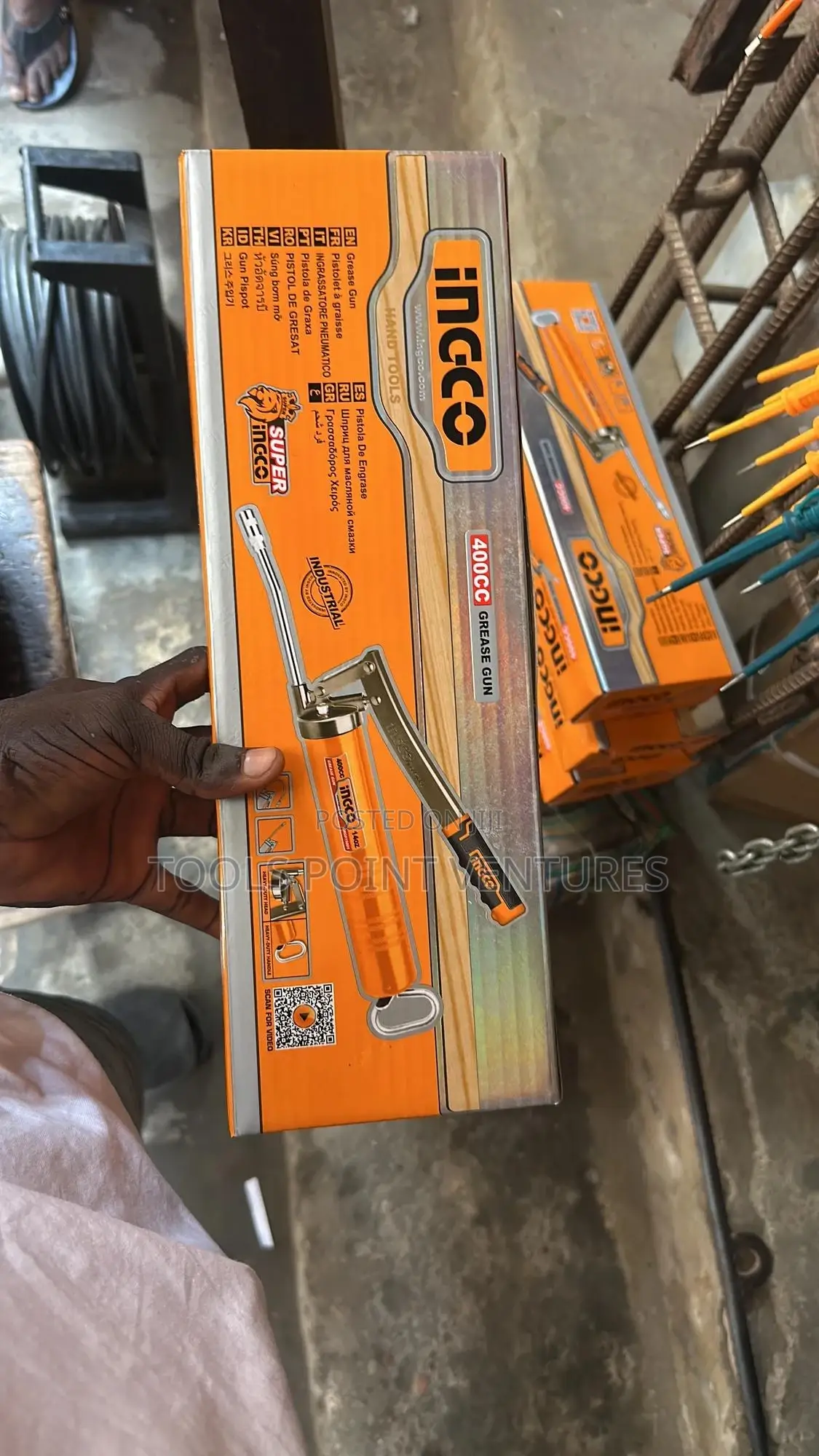 Ingco Grease Gun, 400cc Capacity