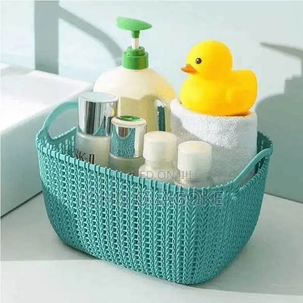 Mini Wooven Basket Sn-02 Dozen Souvenir Item