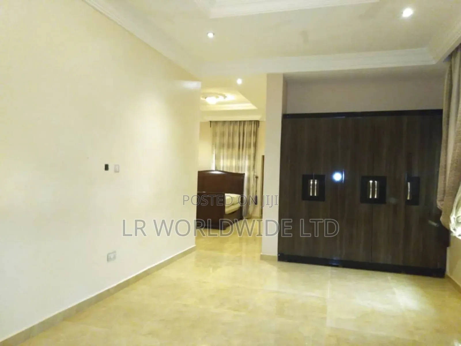 Furnished 20bdrm Mansion in Guzape District for sale