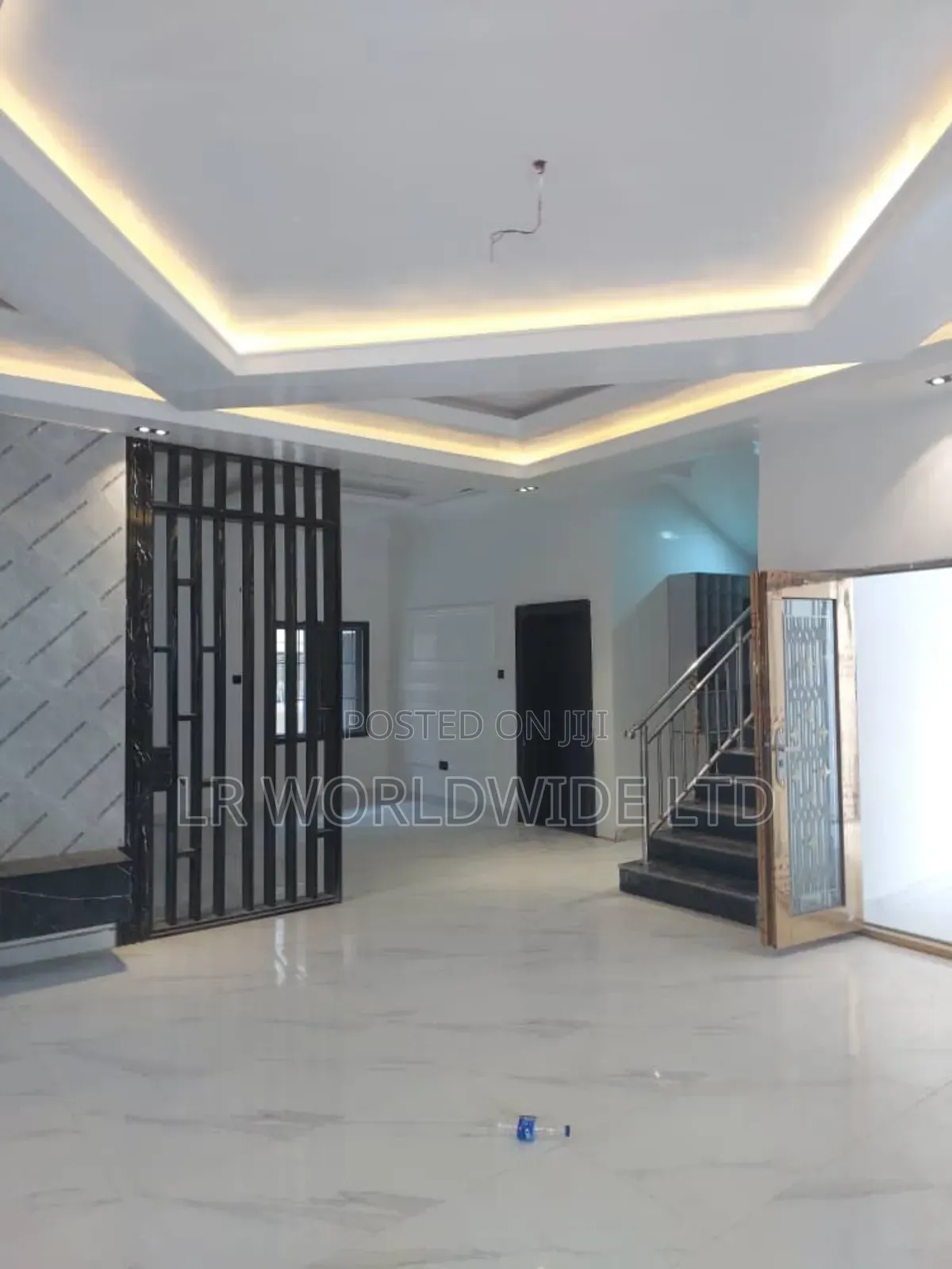 4bdrm Duplex in Lugbe District for sale