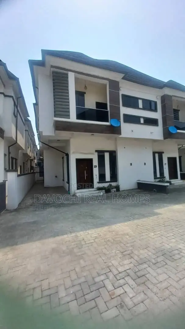 4bdrm Duplex in Orchid Road., Lekki Phase 2 for rent