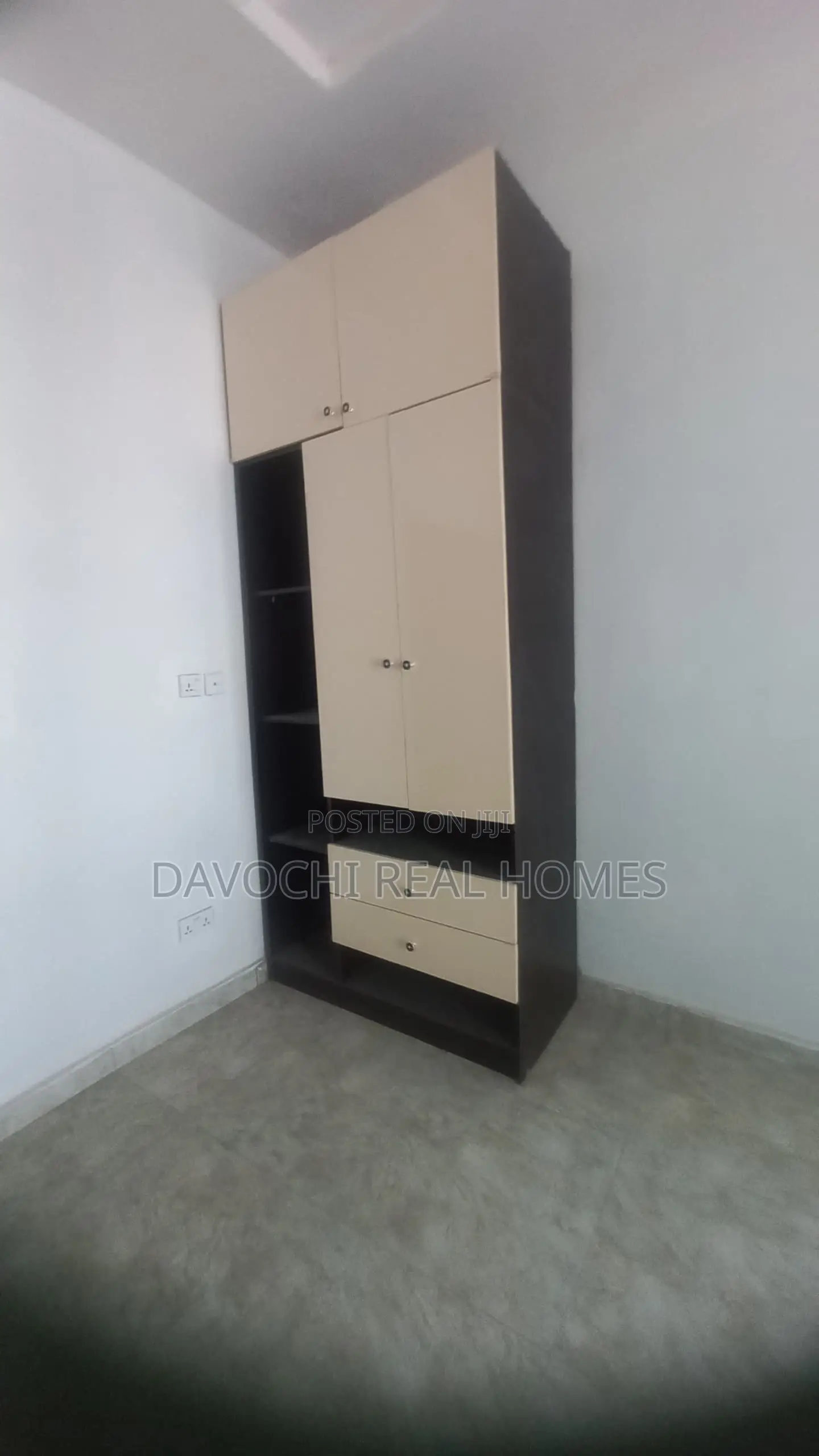 4bdrm Duplex in Orchid Road., Lekki Phase 2 for rent