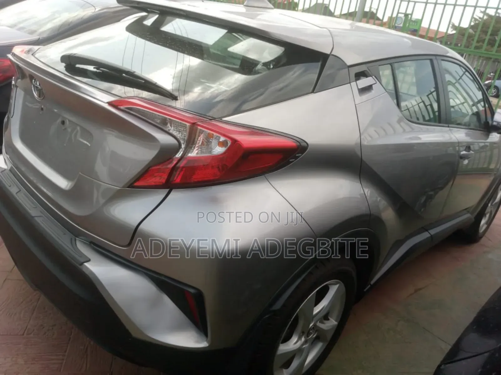 Toyota C-HR 2017 Silver