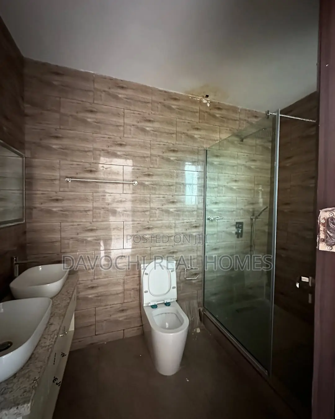 4bdrm Duplex in Harris Drive, Vgc, Ikota for rent