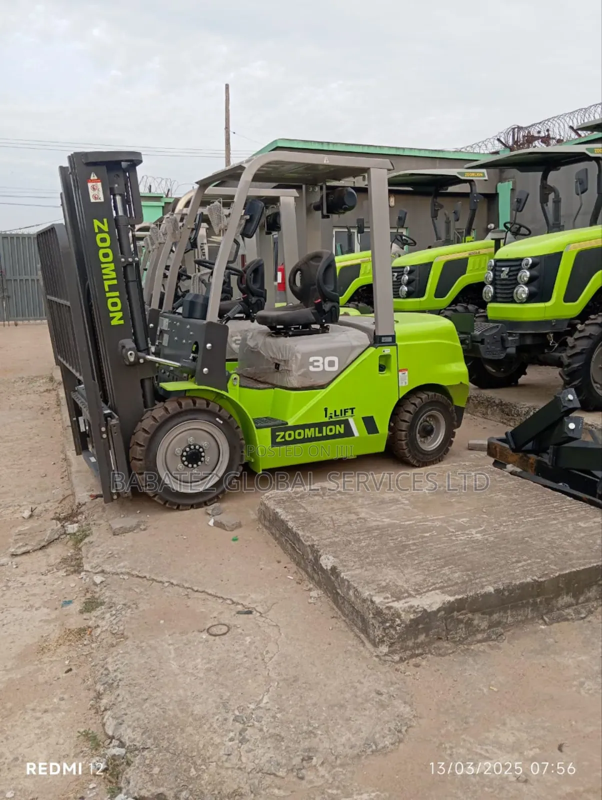 Brand New Zoom Lion Equipment