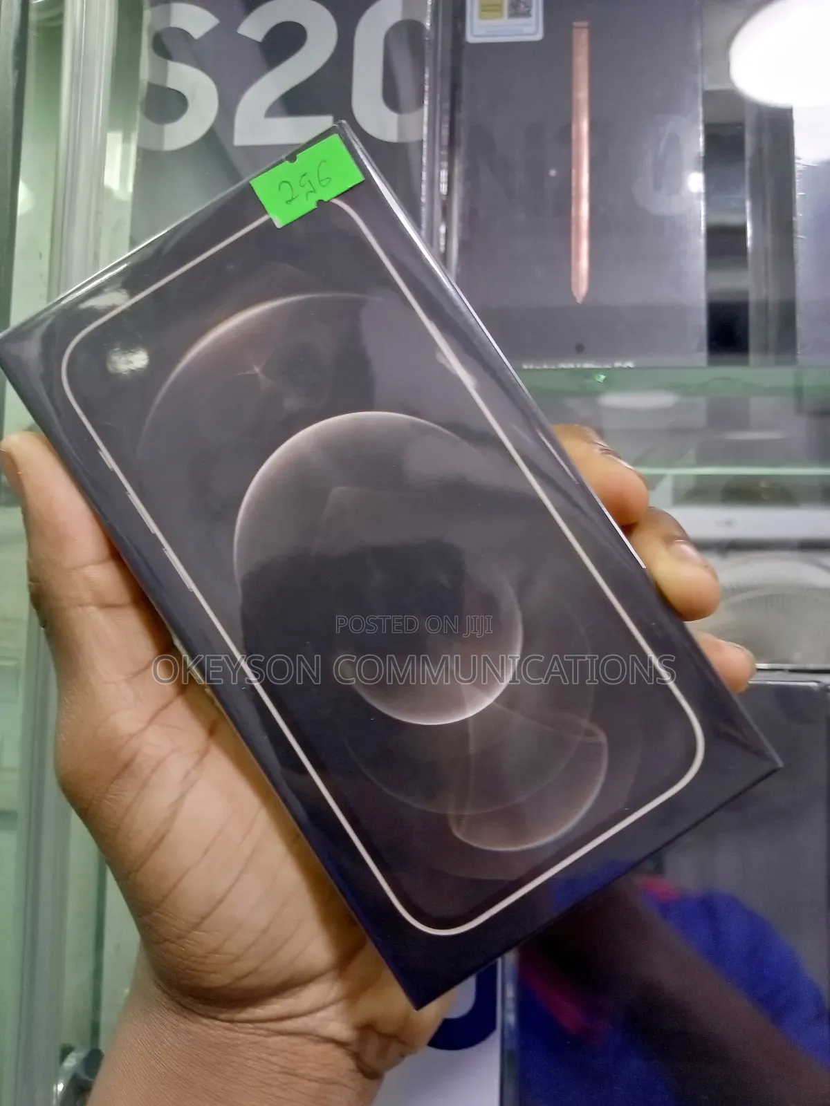 New Apple iPhone 12 Pro 256 GB Black