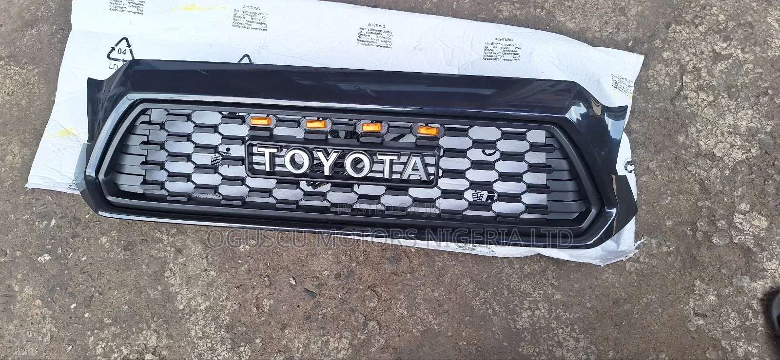 Front Grille Tacoma 2012-2015 Basket With Toyota Logo